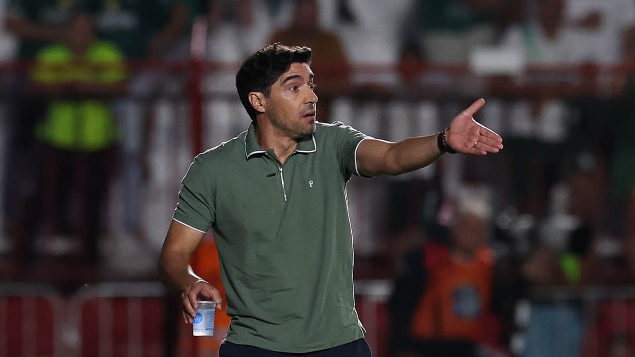 Abel Ferreira elogia o Botafogo e diz que o Palmeiras precisa se vencer