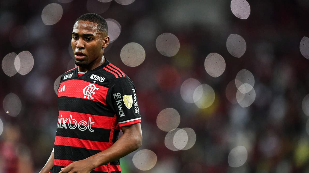 Lorran retorna e Tite faz seu primeiro gol ‘perfeito’ contra o Grêmio