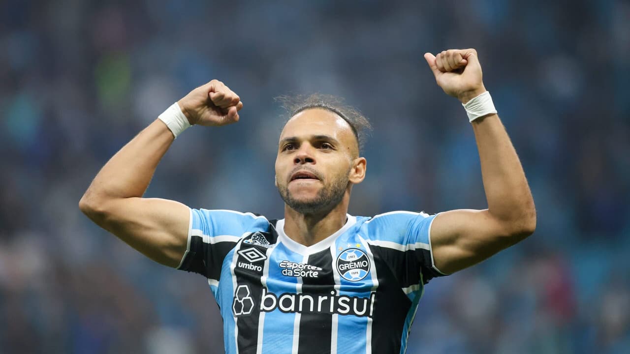 Grêmio leva gol no último minuto e Braithwaite dispara: ‘Não jogamos nada’