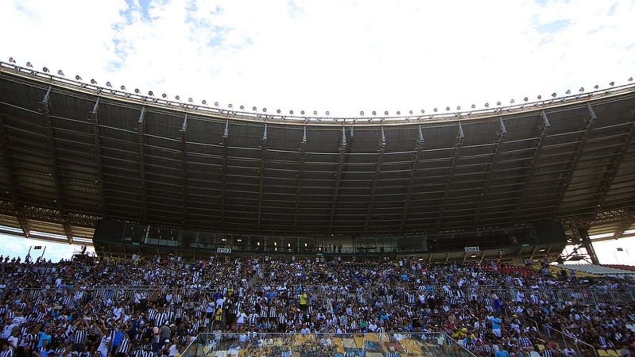 Definido!   Saiba em que estádio acontecerá o duelo entre Grêmio e Botafogo.