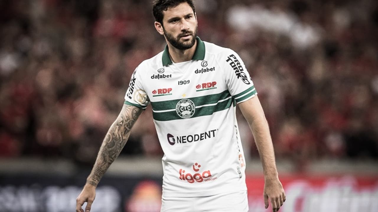 Boschilia destaca tempo de preparação do Coritiba: ‘Vantável’