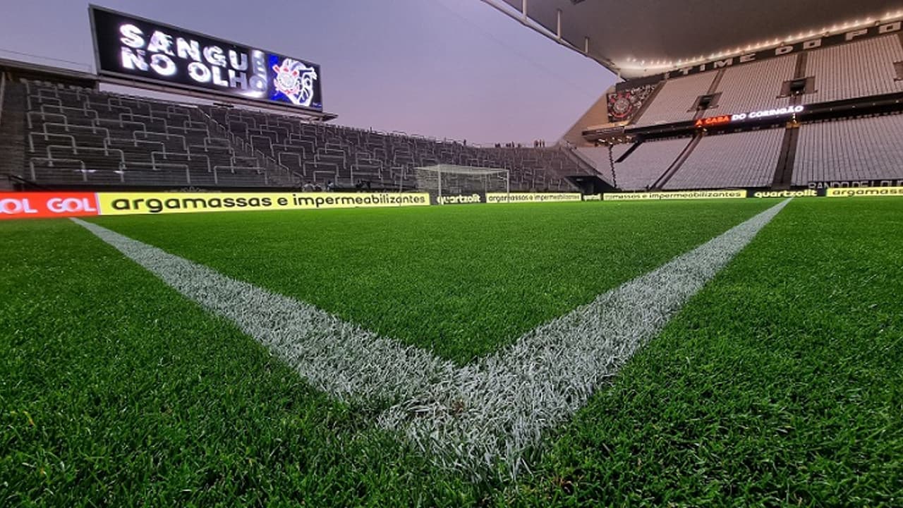 O presidente Caixa explicou as negociações para o Corinthians pagar a dívida com a Arena.