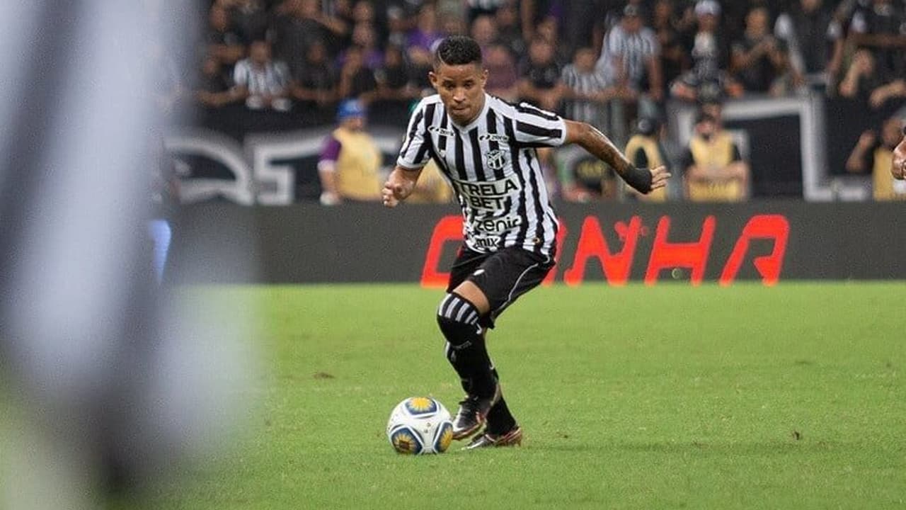 Ceará x Chapecoense: onde assistir ao vivo, horário e escalações do jogo de hoje da Série B