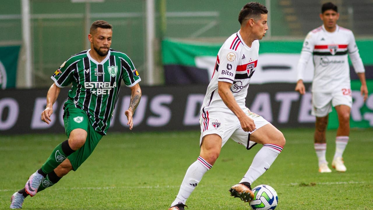 Em jogo duro, São Paulo perde para o América-MG e a Libertadores finalmente aparece