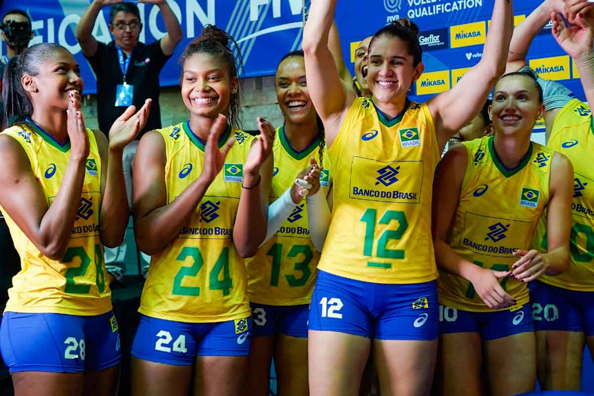 Seleção feminina de vôlei ainda busca mais um ouro olímpico em sua história