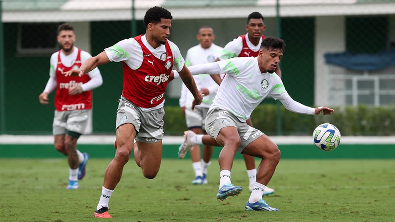 Palmeiras dá entrevista coletiva de uma hora antes do duelo com o Atlético-MG