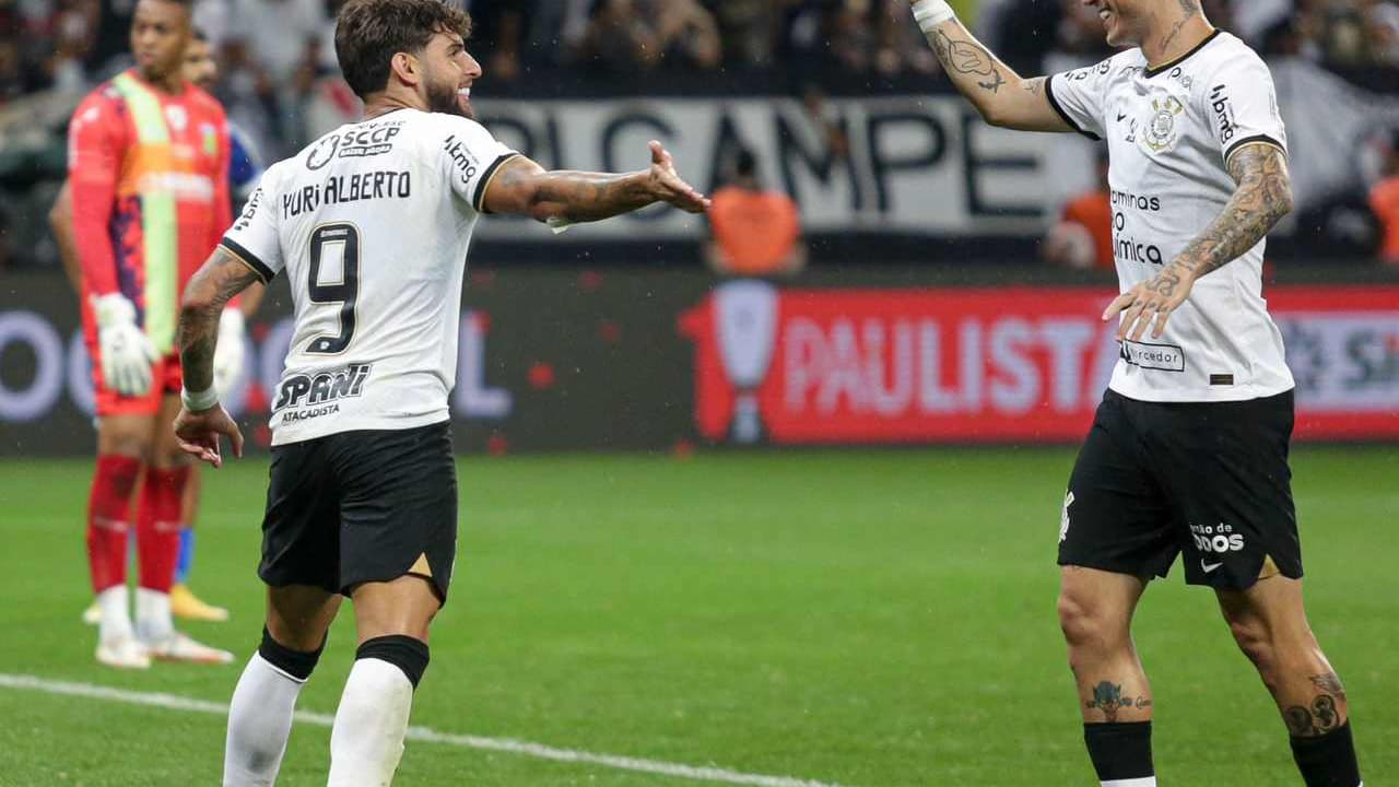 Róger Guedes e Yuri Alberto marcaram mais da metade dos gols do Corinthians nesta temporada