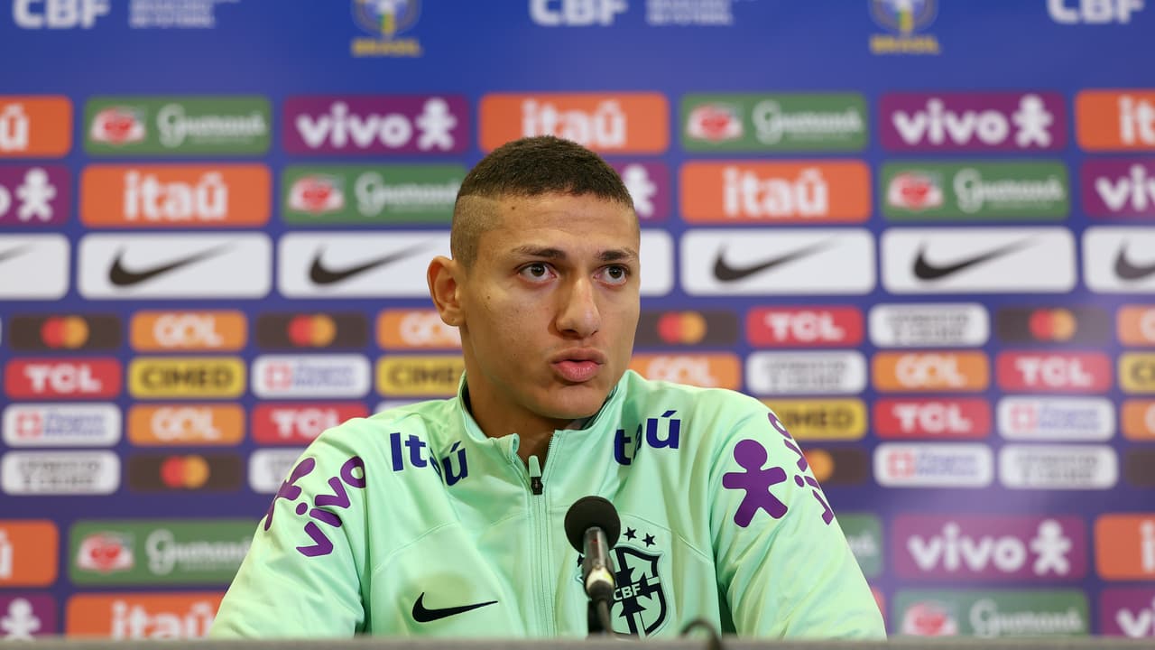 De volta à seleção, Richarlison fala sobre má fase e saúde mental: “Meu problema foi fora de campo”