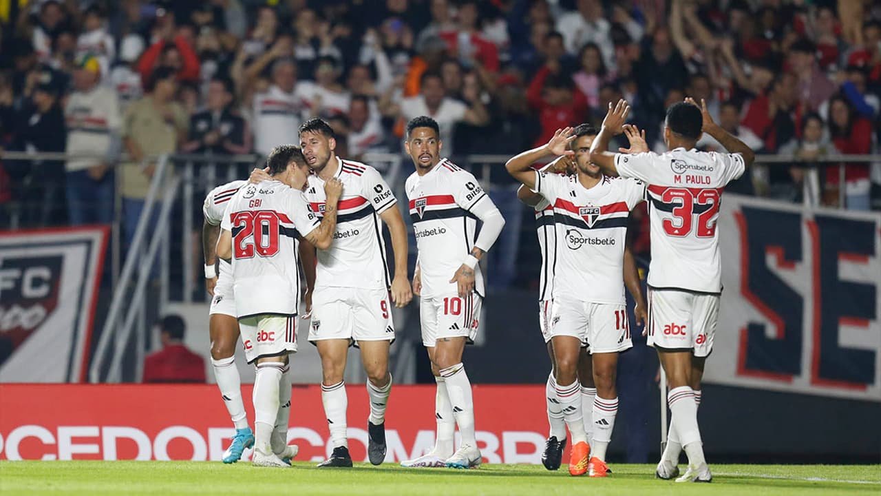 ‘Crias de Cotia’ comemora gols decisivos e diz: São Paulo quer liderar a tabela