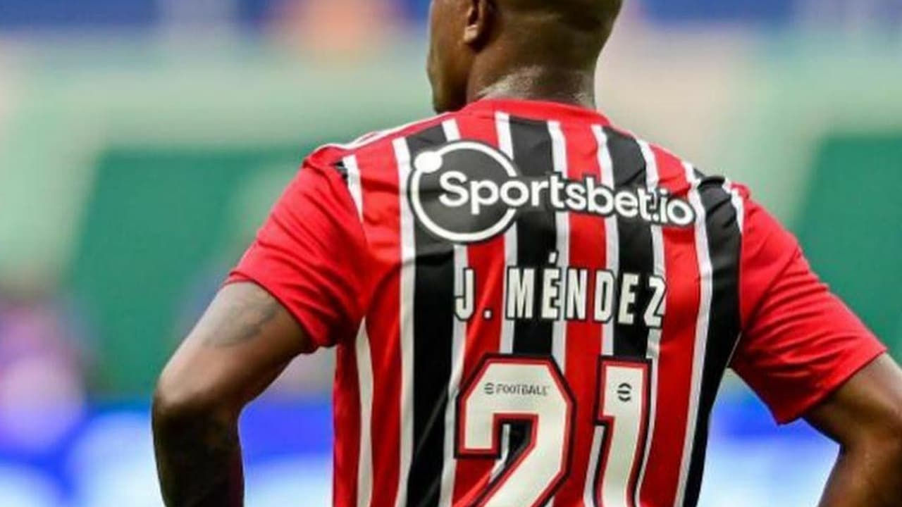 Jegson Méndez foi convocado pela seleção equatoriana após derrota do São Paulo no Paulista;   Arboleda fica