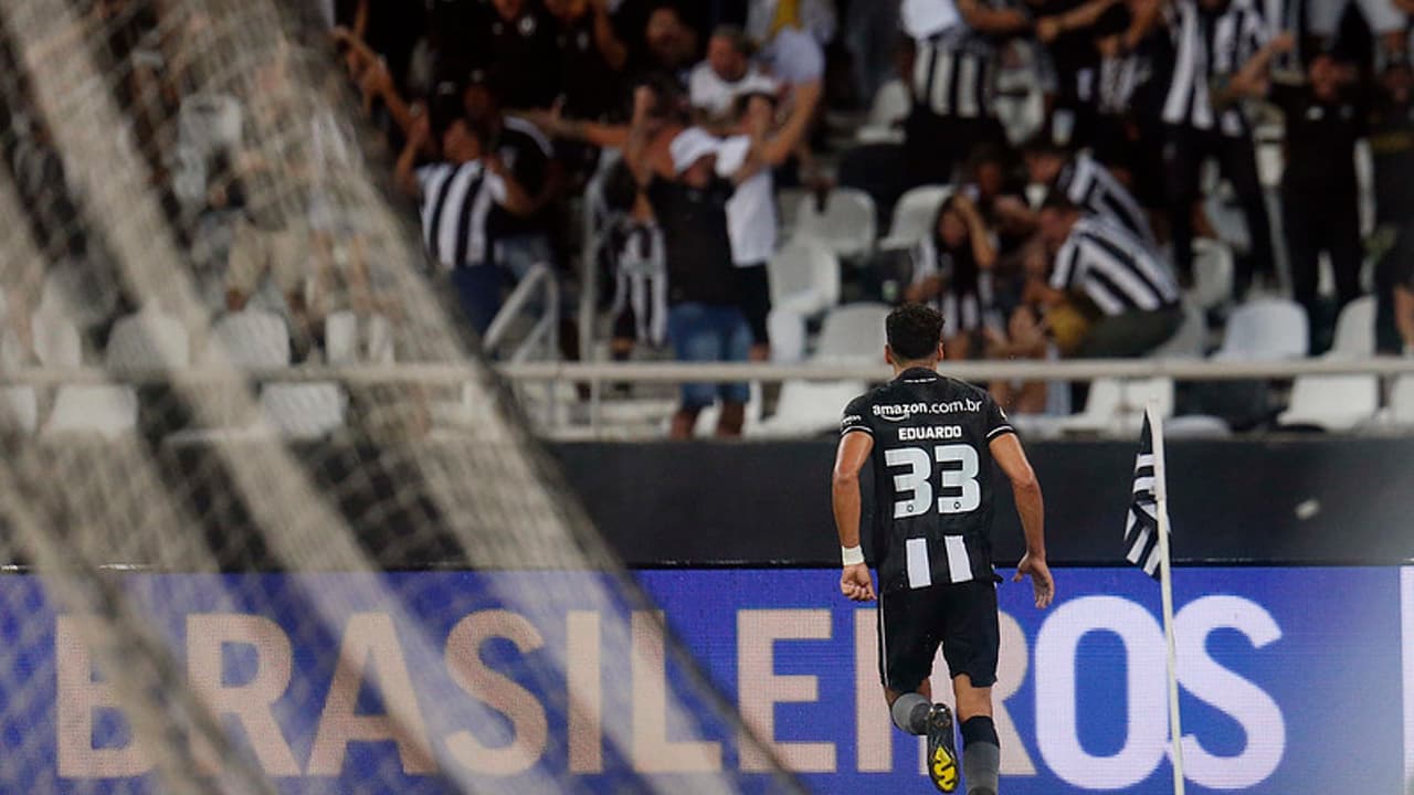 Eduardo será reforço do Botafogo no clássico contra o Flamengo