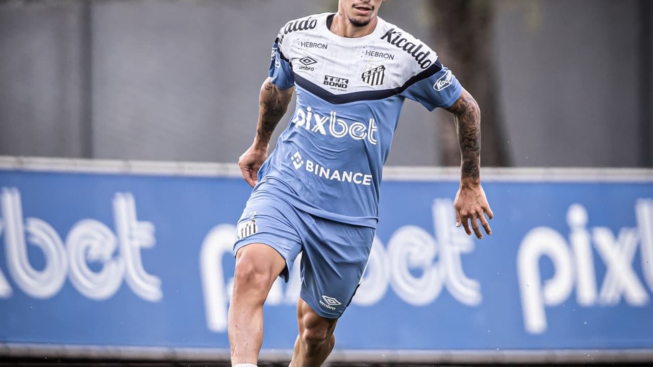 Grêmio concorda em contratar meio-campista do Santos