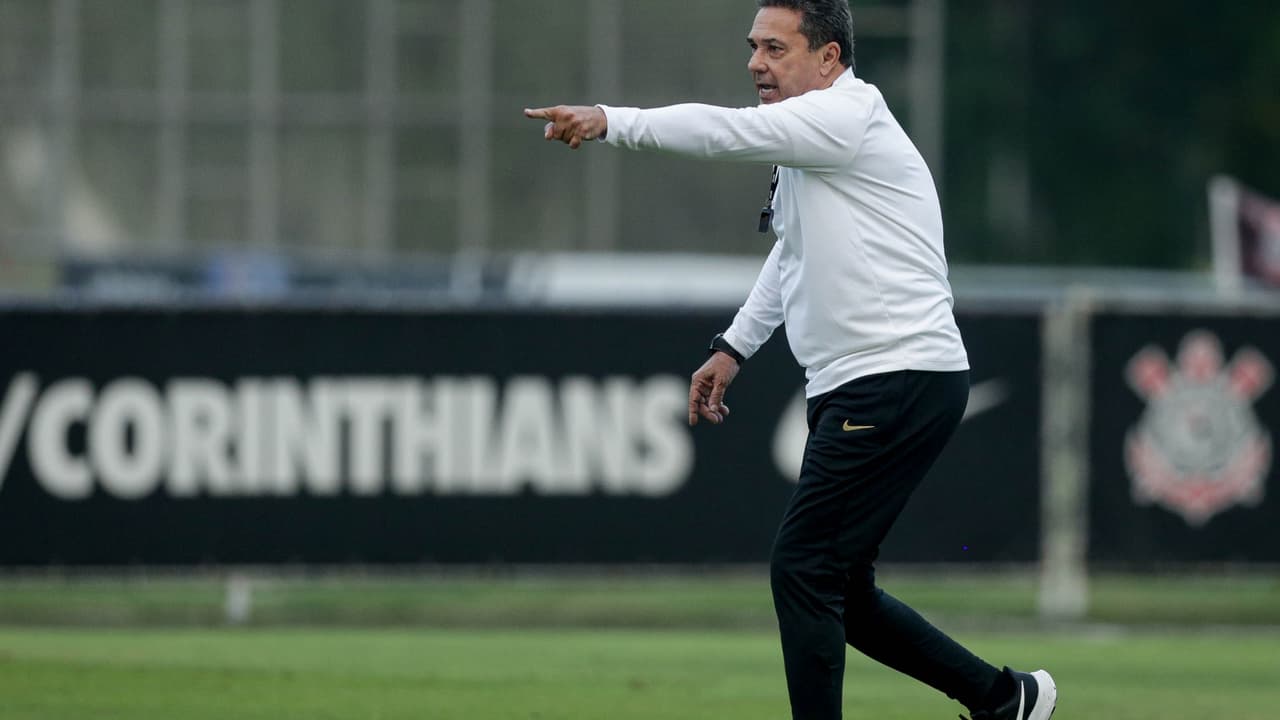 Luxemburgo cita o “DNA de campeonato” do time corinthiano e espera bom desempenho dos jogadores