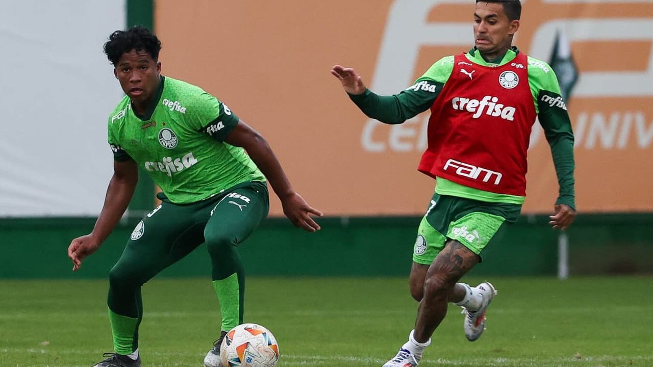 O Palmeiras iniciou a semana de despedida de Endrick especulando sobre a volta de Dudu.