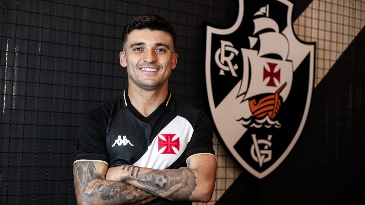 Vasco anuncia contratação de Victor Luis;   encontrar tempo para contrato