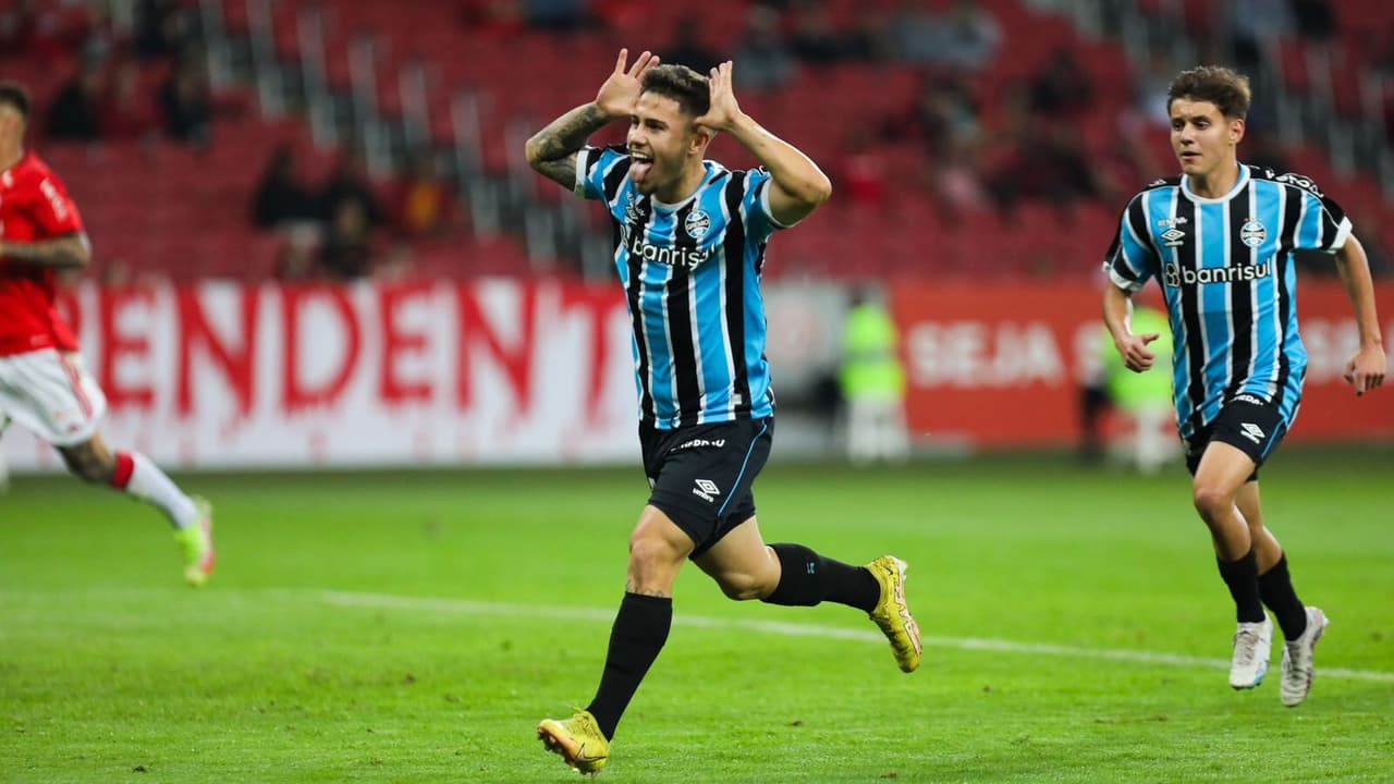 Rubens comemora classificação do Grêmio à Copa do Brasil Sub-20