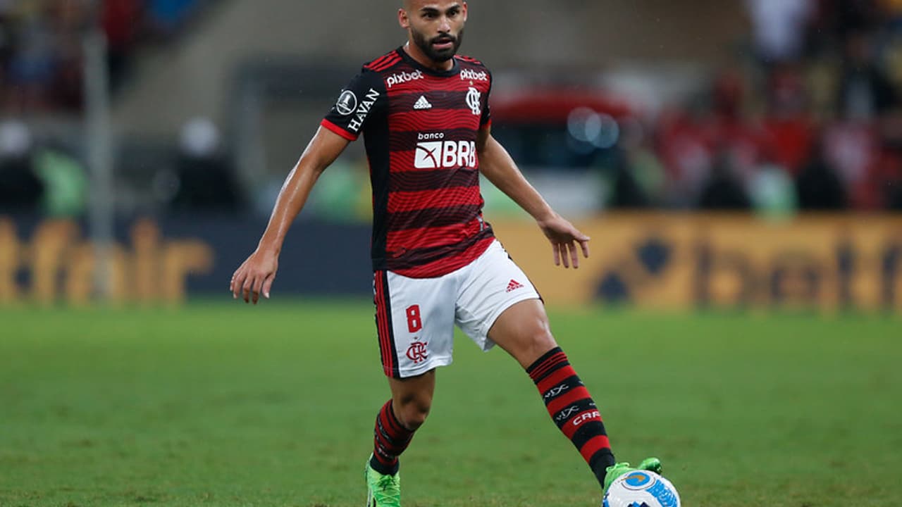 Saiba o que falta ao Corinthians para contratar Thiago Maia, do Flamengo