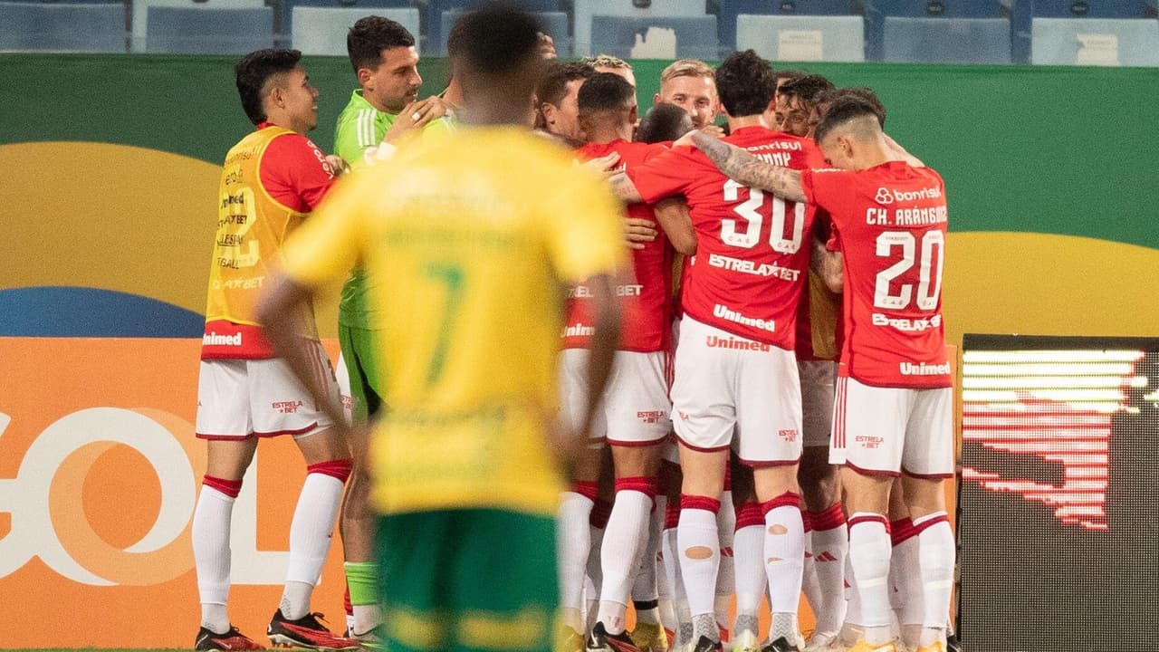 O Internacional venceu o Cuiabá na Arena Pantanal e está perto de garantir vaga no Campeonato Sul-Americano.