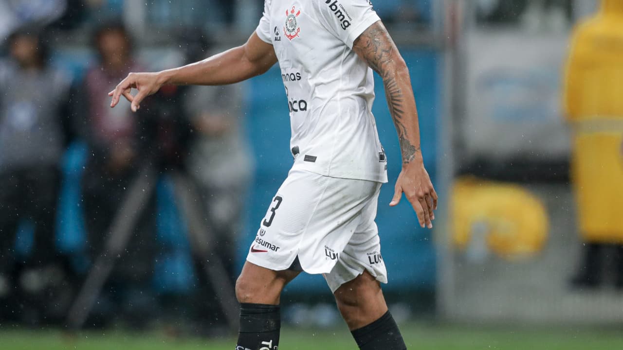 Lucas mora no Veríssimo Corinthians?   Veja o que se sabe sobre o futuro do zagueiro