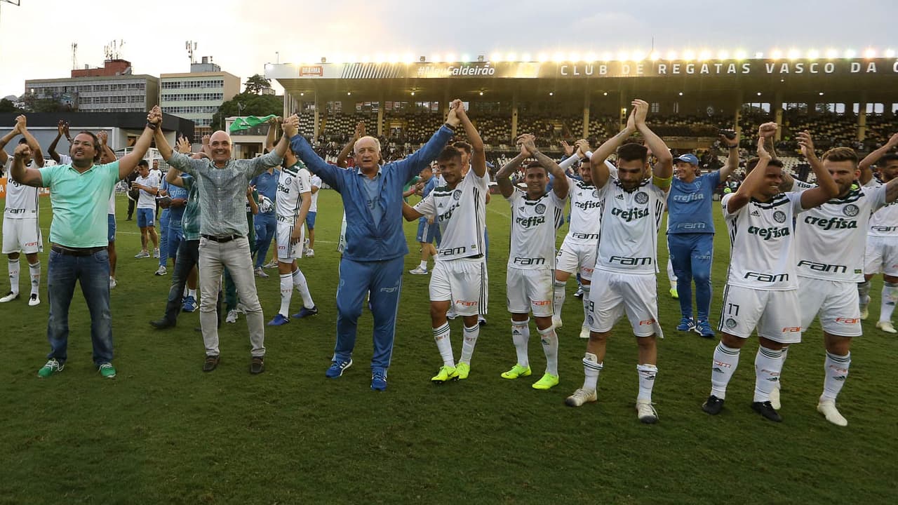 Palmeiras foi campeão, revertendo mais que a vantagem atual do líder do Brasileirão