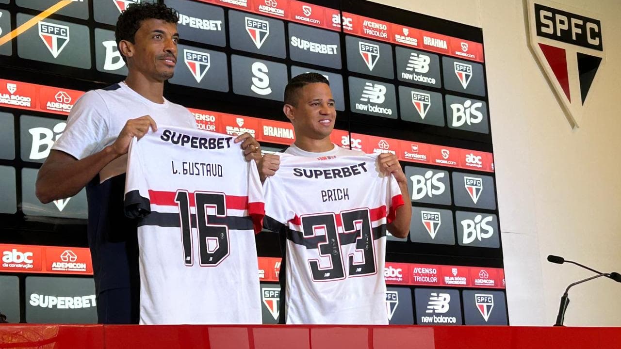 Da FIFA para a vida real, Erick mostrou confiança no confronto com Lucas e James no São Paulo