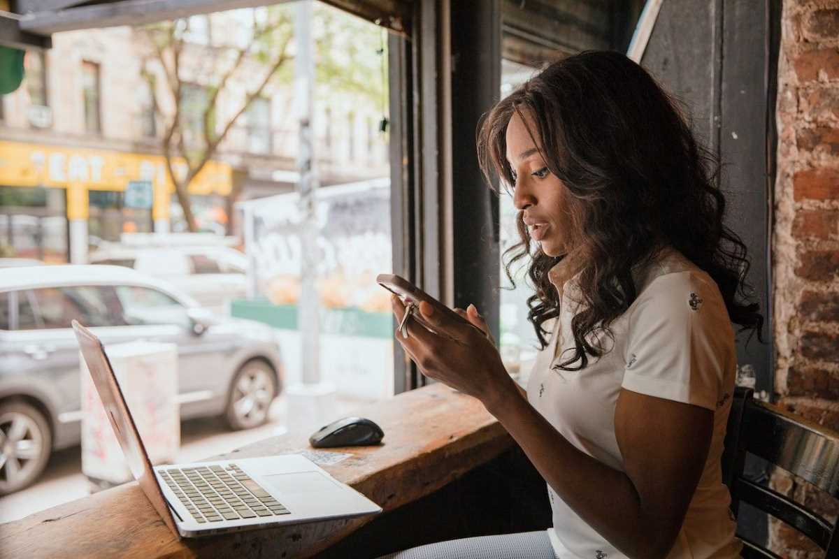 Aplicativos de namoro e chat por vídeo: quanto tempo e dinheiro você deve gastar na busca pela felicidade