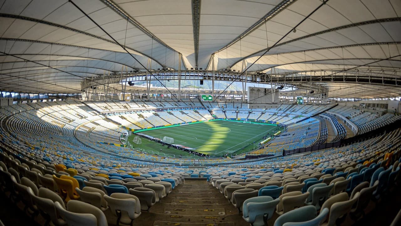 A agremiação do Maracanã descreveu o estado de deterioração do estádio no início de 2024 e prometeu melhorias.