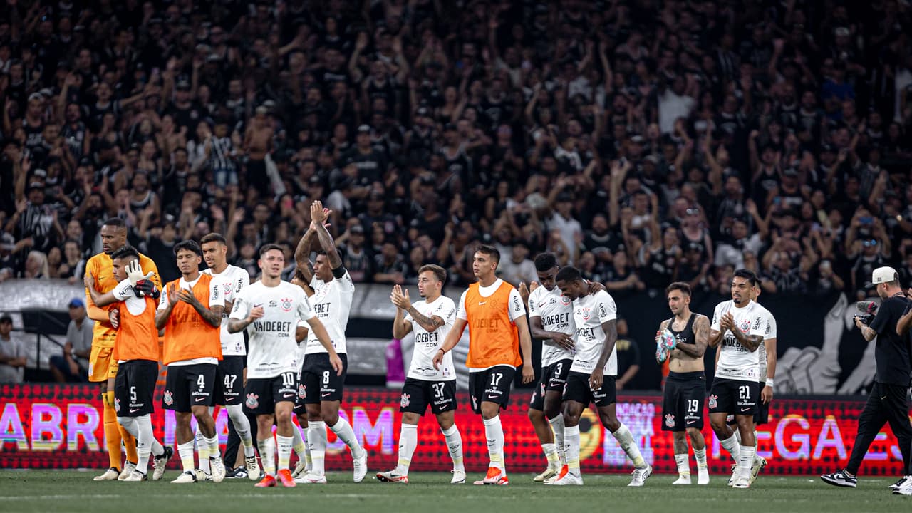 O Corinthians não tem muitos titulares para enfrentar o América-RN;   Ver composição