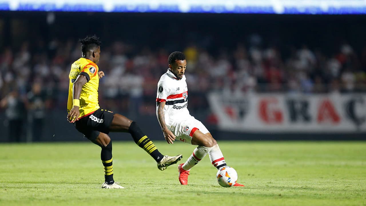 Zubeldia interveio e a situação de Wellington em São Paulo mudou.