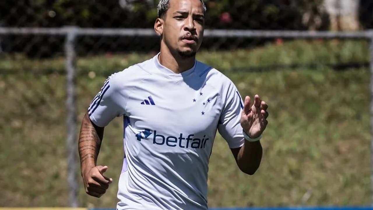 Matheus Pereira volta a treinar com a equipe e pode voltar a ser vinculado ao Cruzeiro;   veja equipe em potencial