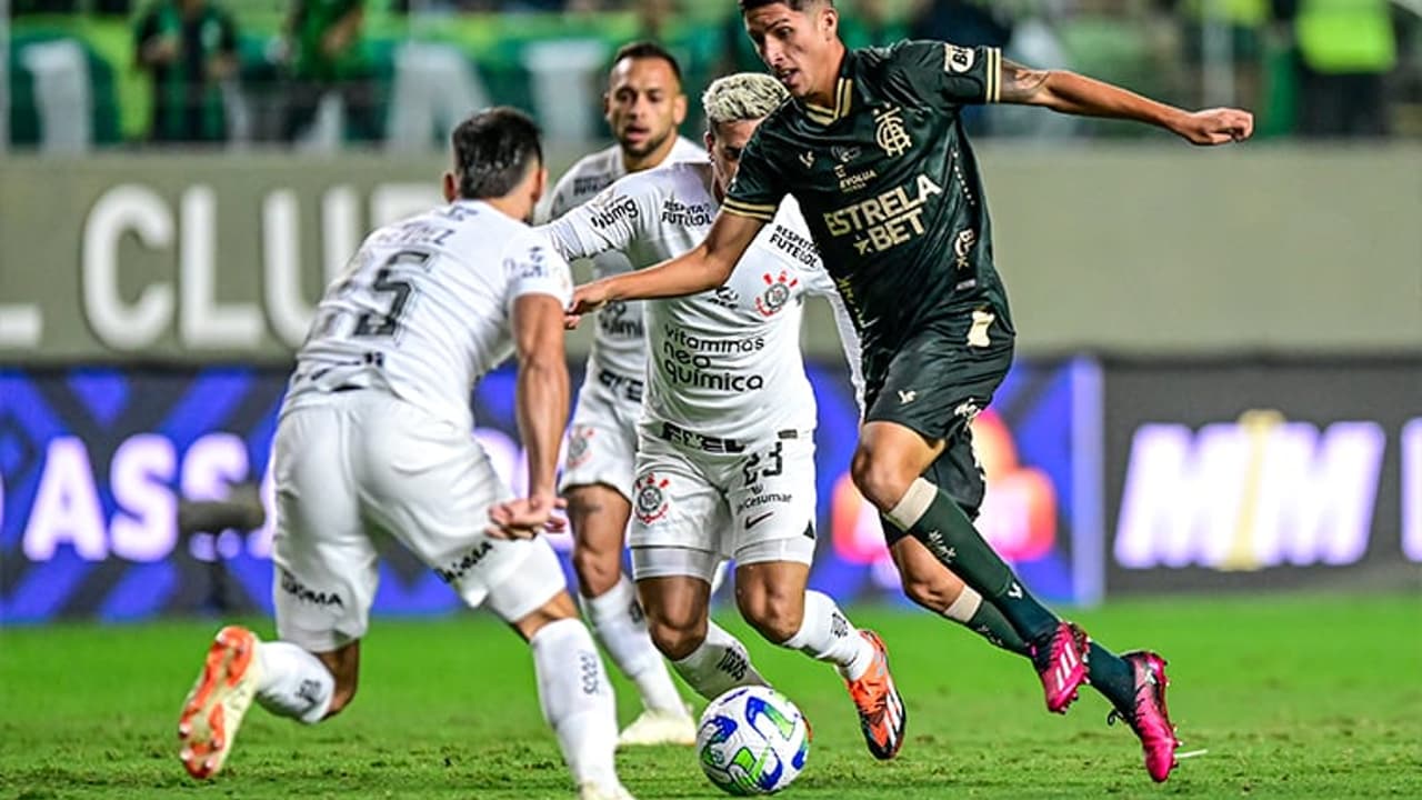 Com as 'regras já estabelecidas' e sem penalidade, o Corinthians perdeu para o América-MG e ficou perto do Z4 no Brasileirão.