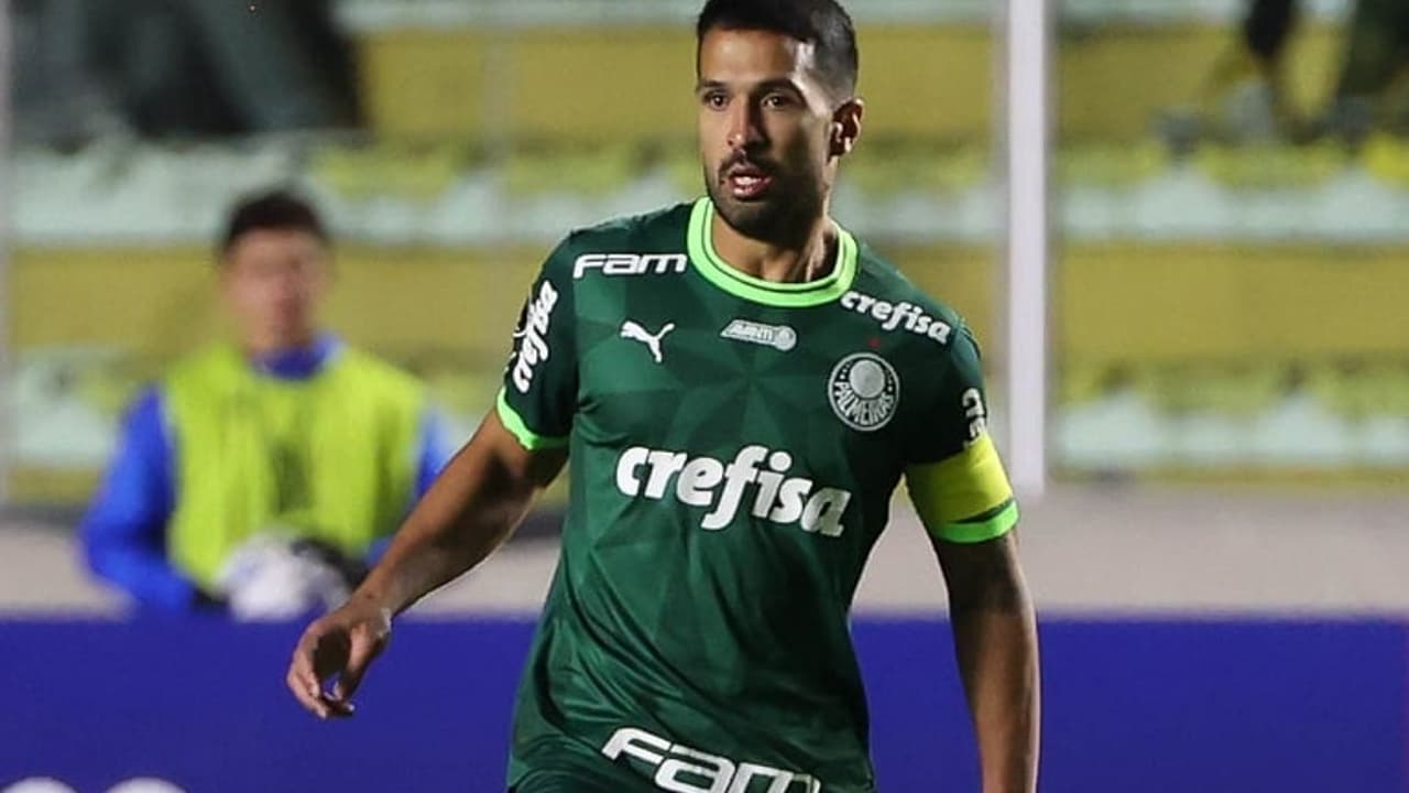 Recordista do Palmeiras na Libertadores, Luan comenta início de temporada: “Com o pé direito”