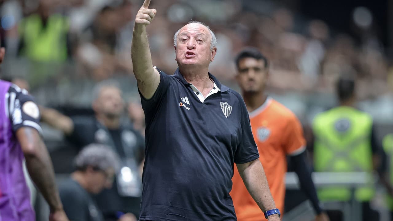 Clube que disputa a Libertadores demonstra interesse no técnico do Atlético-MG, Felipão