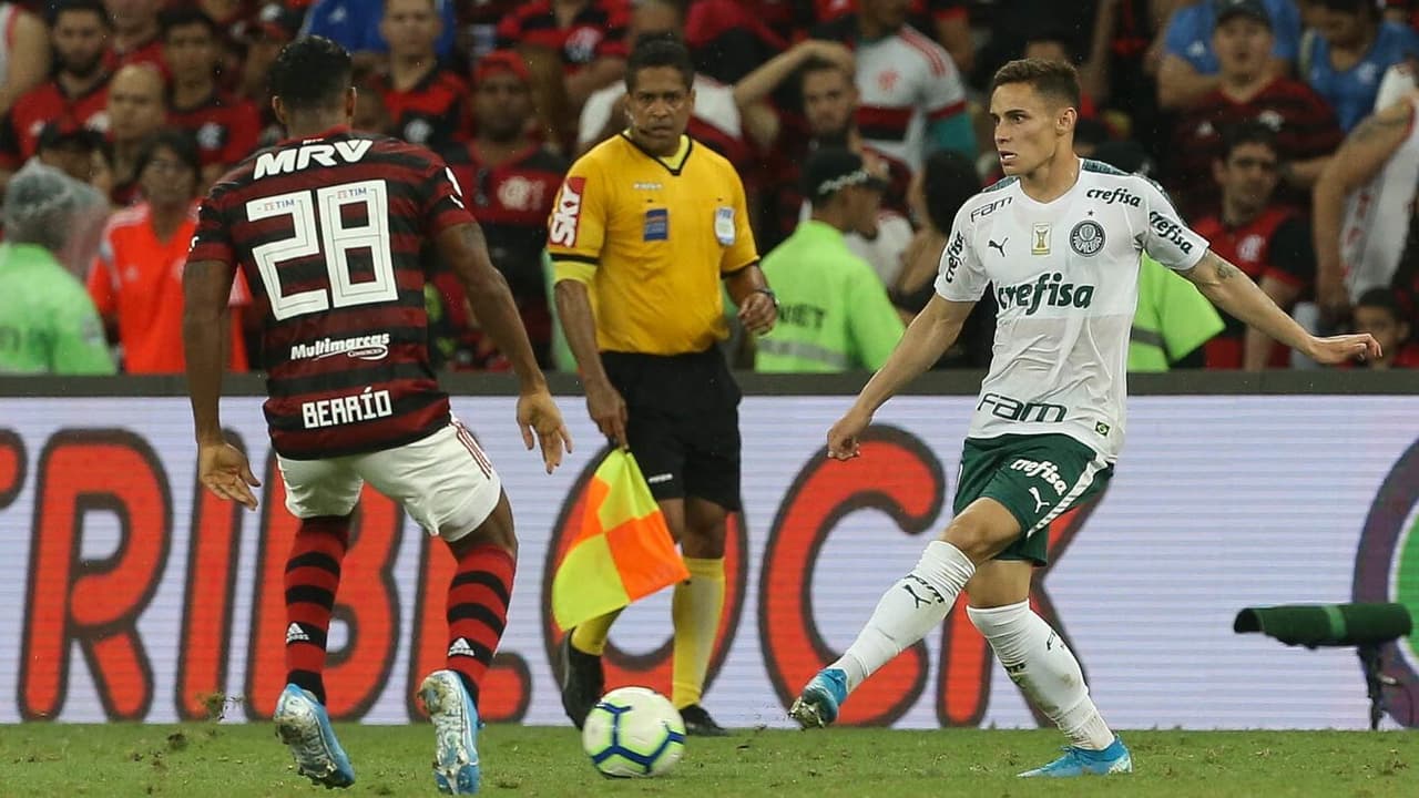 Torcida do Palmeiras volta ao Maracanã após quatro anos de confrontos com o Flamengo