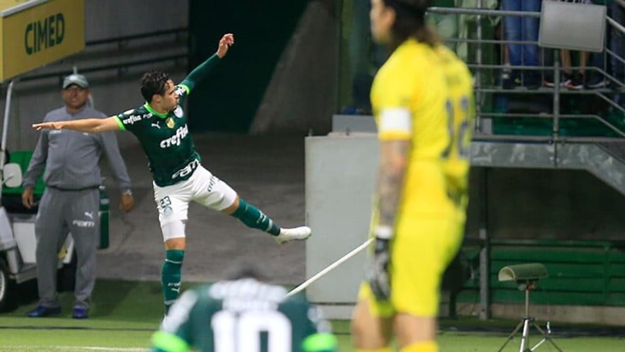 Acesso negado!   Em semana de clássico, Palmeiras amplia distância entre Corinthians e Libertadores