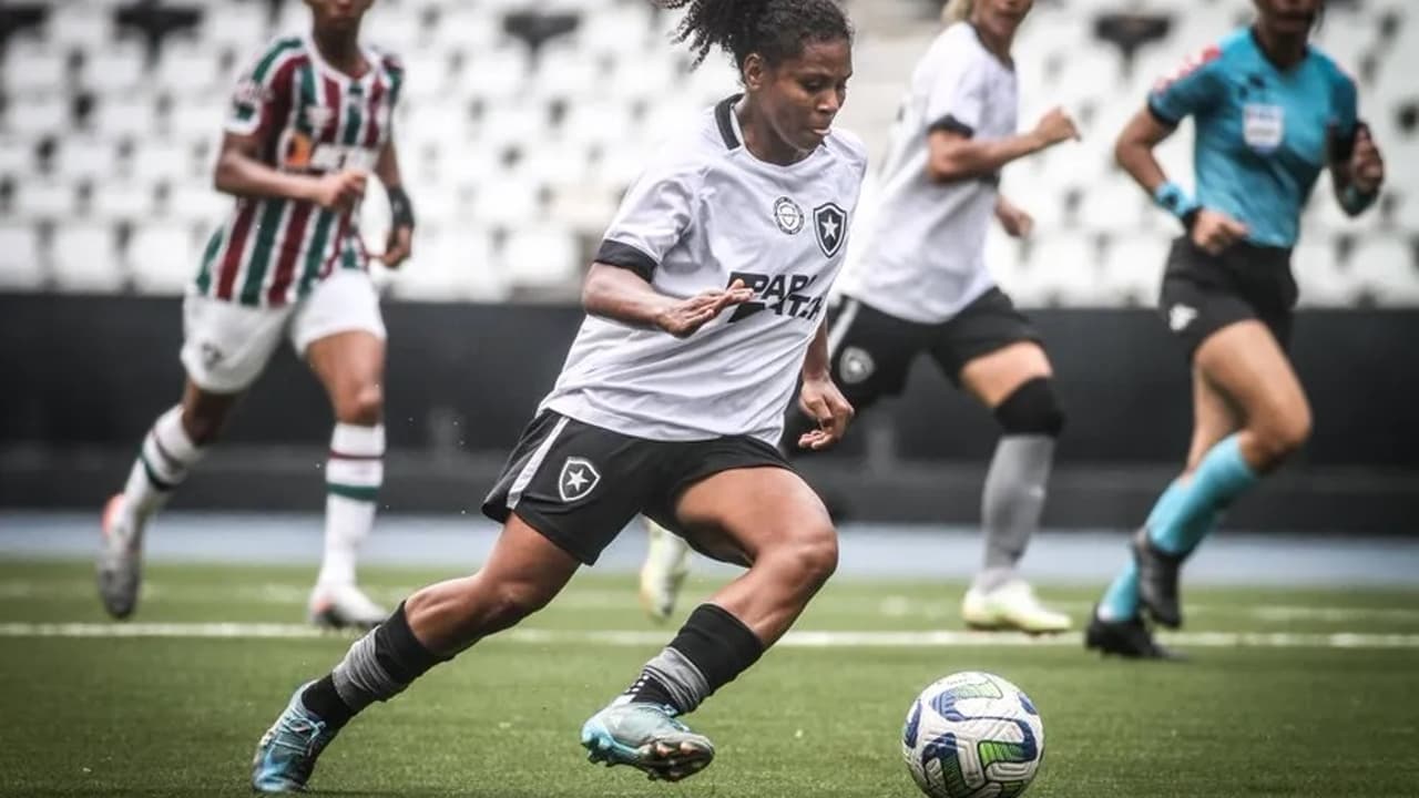 Em partida marcada de forma clássica, Botafogo e Fluminense empataram no Brasileiro Feminino A2