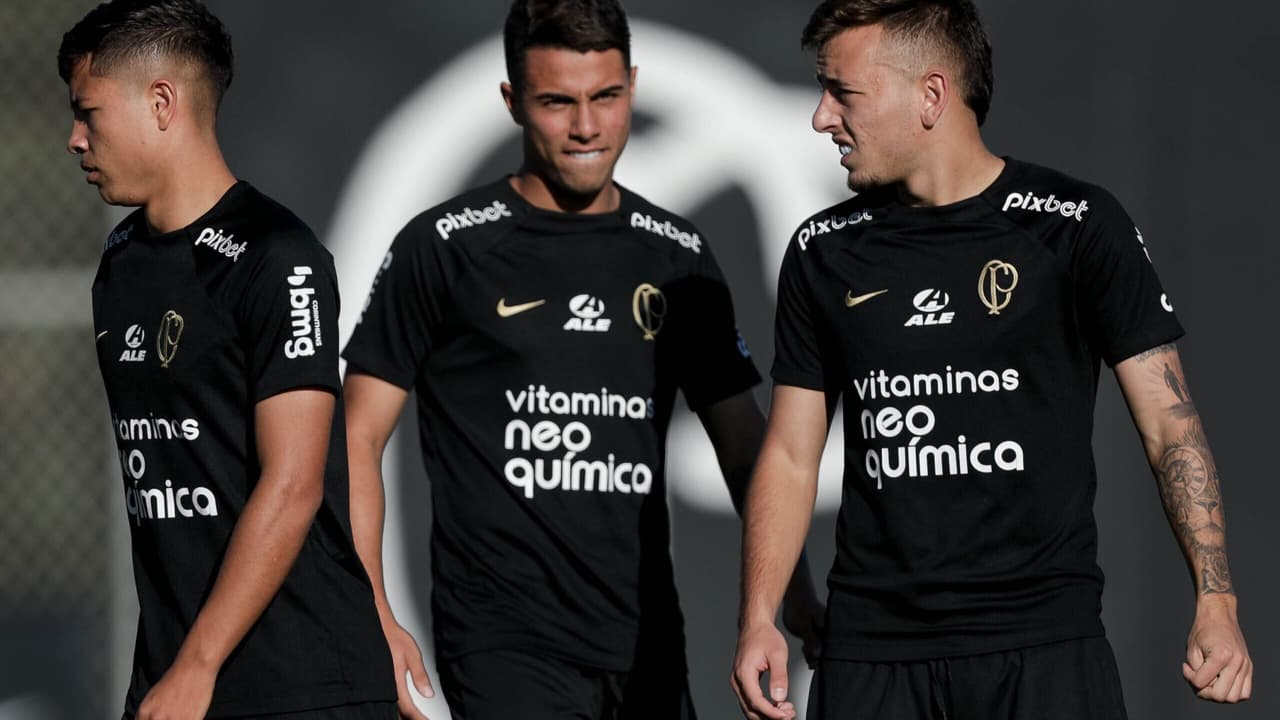 Luxemburgo “aceita” casa e não lista jogadores do Corinthians para duelo da Libertadores