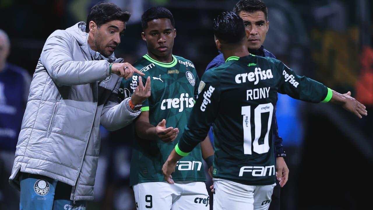 Palmeiras soma três pontos e garante empate contra o Santos no último paulistão