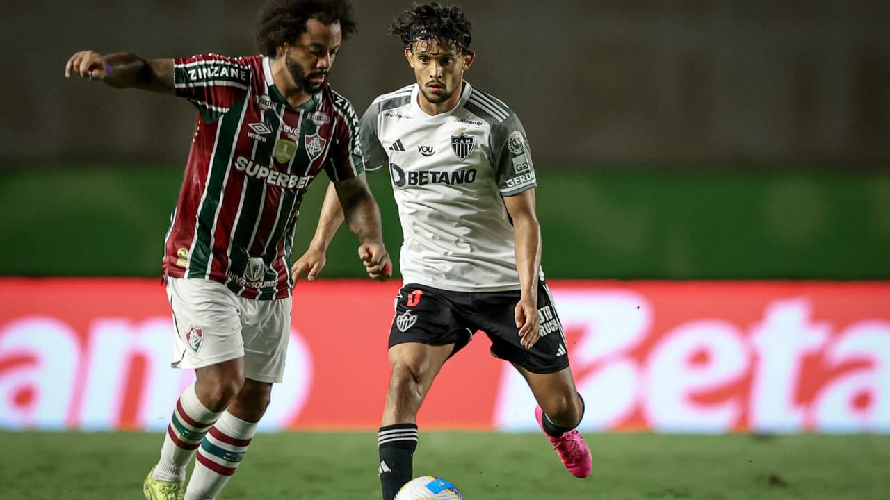 Milito brilha e Vargas salva o pau!   Em jogo interessante, Fluminense e Atlético-MG empataram pelo Brasileirão