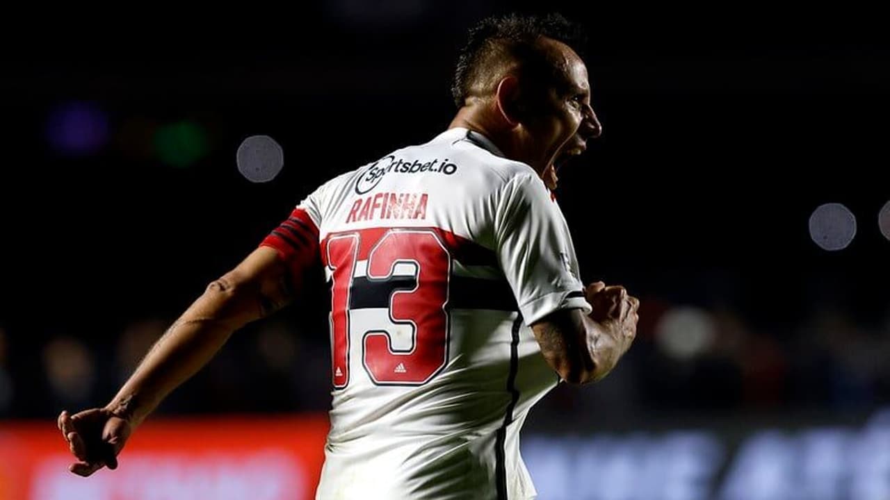 Análise: São Paulo mostra que silêncio não garante resultados e domina Clássico contra o Palmeiras