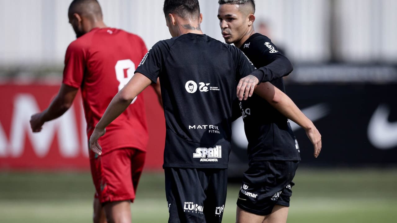 Com modelo de bicicleta e teste em Luxemburgo, Corinthians vence Portugal em amistoso