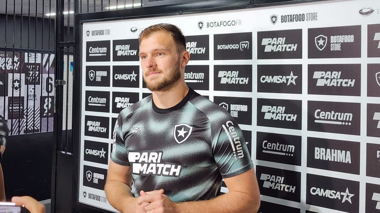 Lucas Perri agradece hospitalidade da torcida do Botafogo e cobra consistência do time contra o Goiás