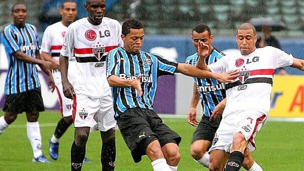 Outro!   Com o apoio do ‘dono’ do Botafogo, a empresa norte-americana resiste e negocia o retorno a São Paulo.