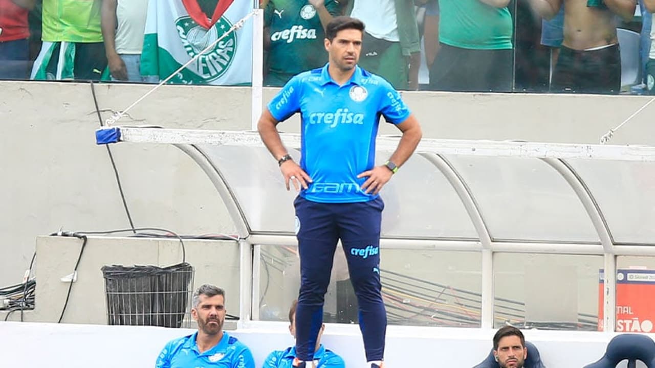 Abel elogia Água Santa, lamenta atuação do Palmeiras e diz: ‘Ou temos vergonha, ou mudamos’