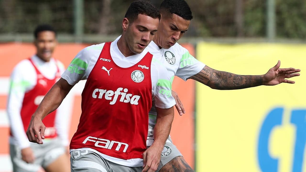 Palmeiras perto de renovar contrato com dois da Academia Crias até 2027