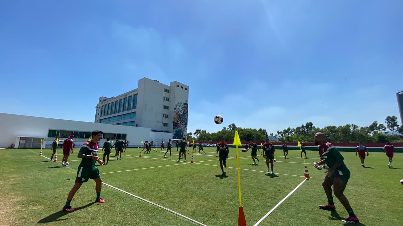 Diniz representa o time do Fluminense que disputará a final com o Flamengo;   veja qual é a próxima linha!