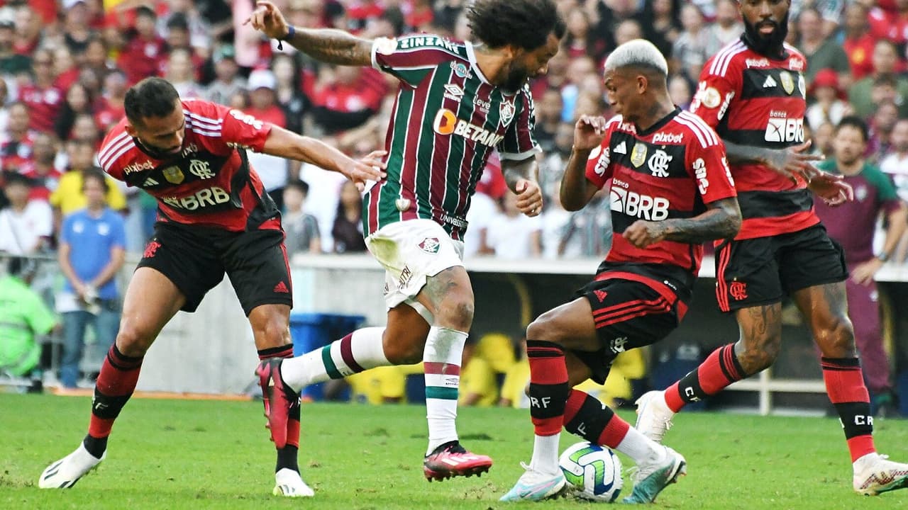 Em partida polêmica, Fluminense e Flamengo empatam em clássico pelo Brasileirão;   veja o resultado