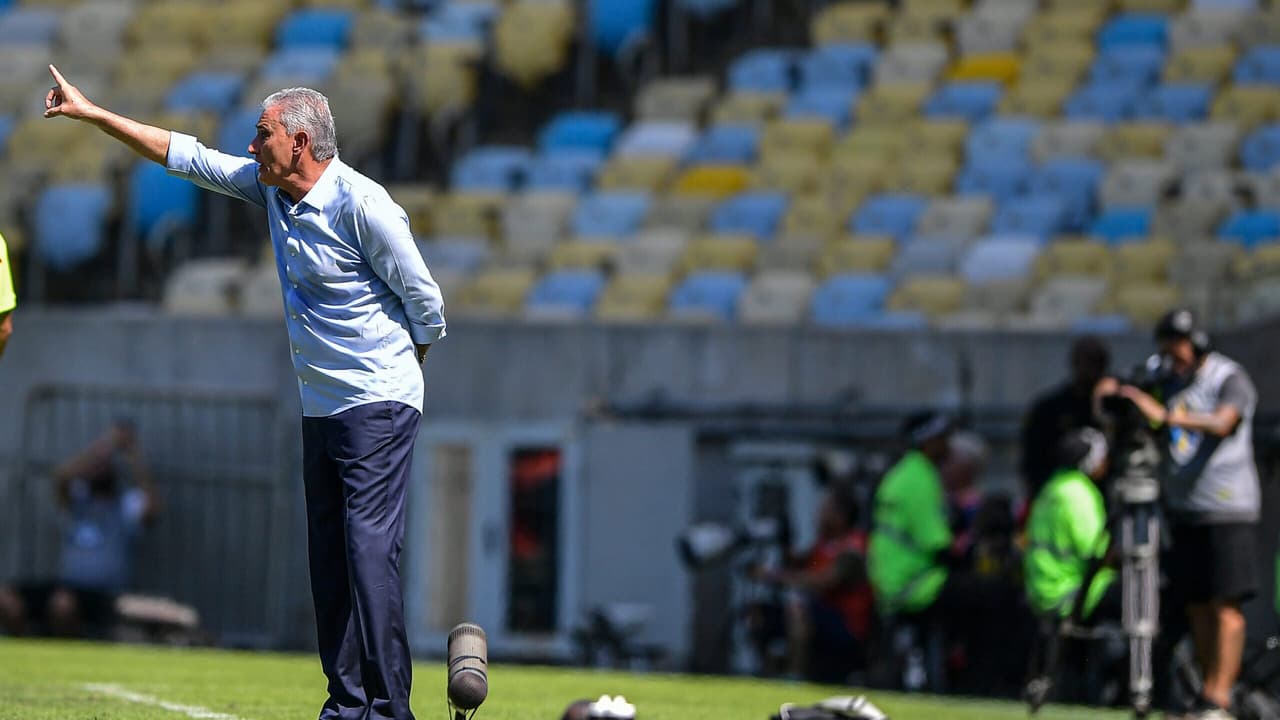 Webb respondeu ‘fora, apertado’ após a derrota do Flamengo para o Botafogo.