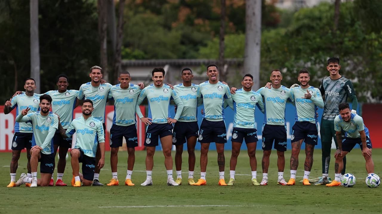 Palmeiras continua preparação para o Dérbi;   veja provavelmente time