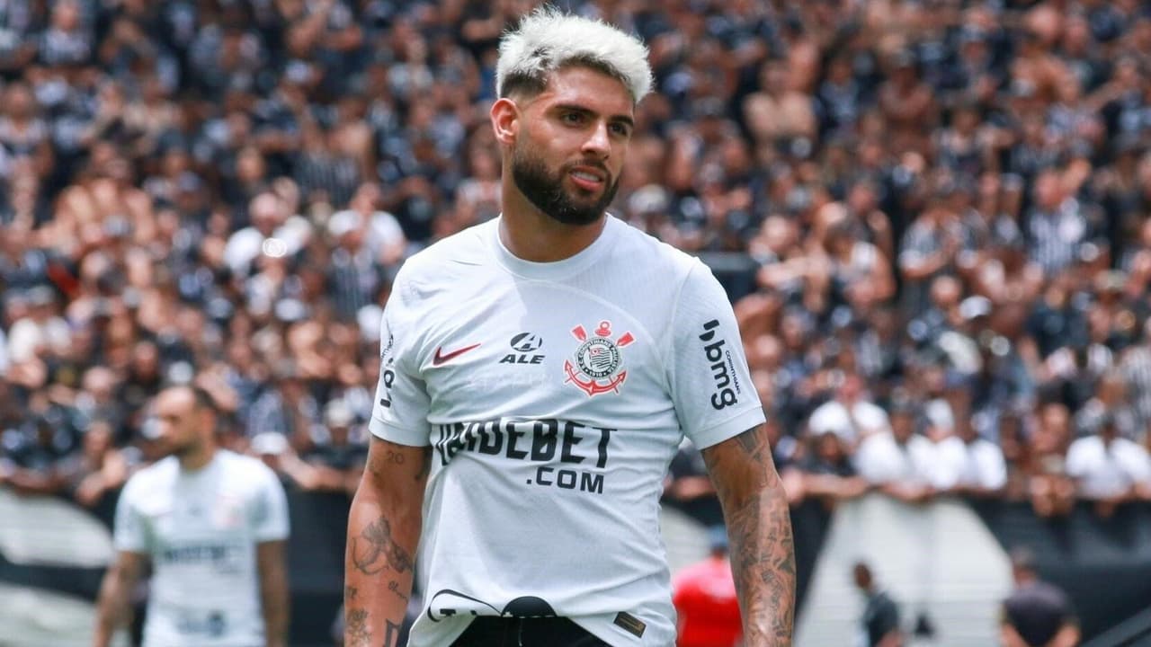 Yuri fala sobre rivalidade com Alberto Mano Menezes e tristeza ao Corinthians: “Não sou máquina”